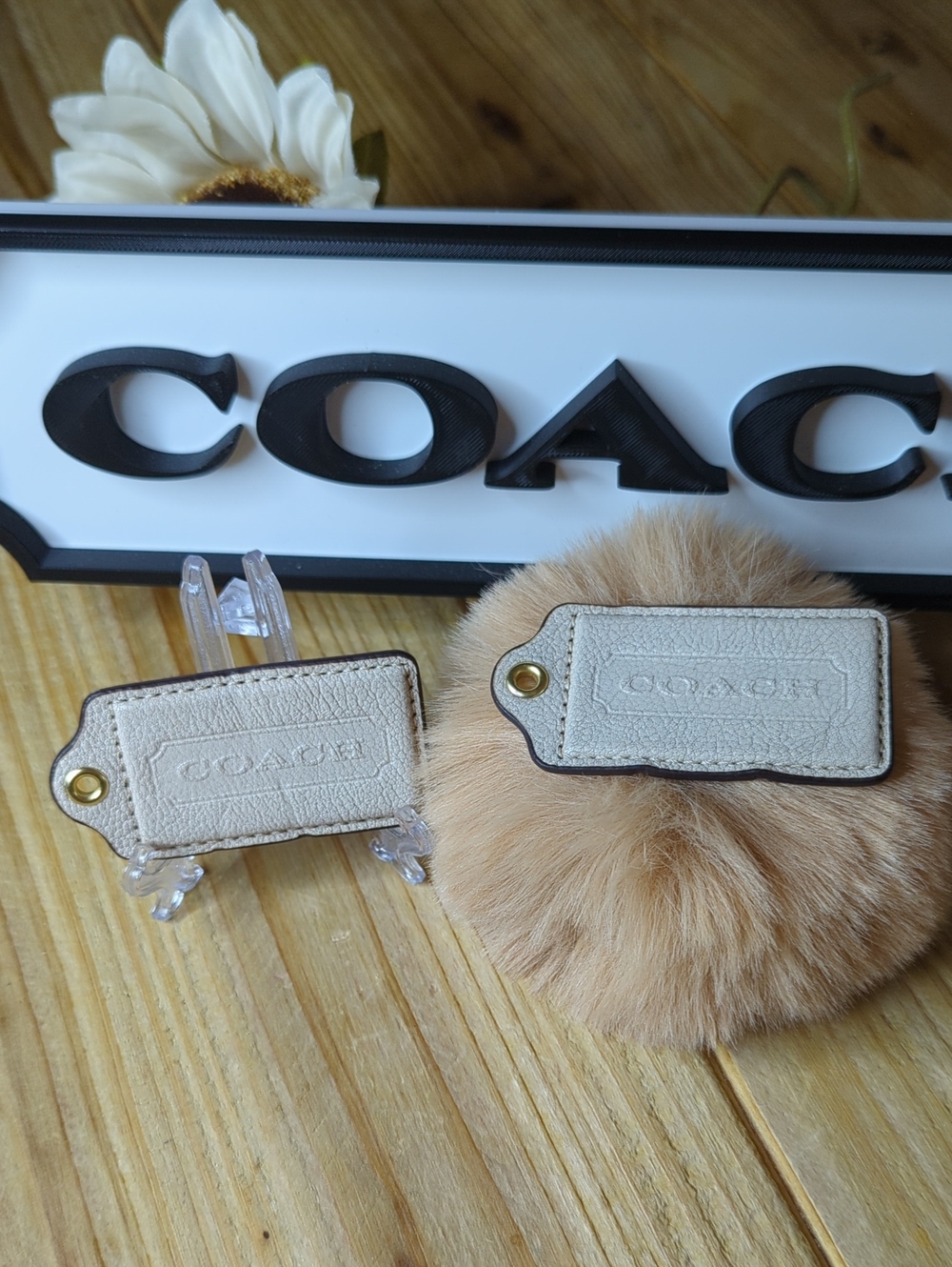 (0042-0043) Coach Chalk White Leather Hang Tag (Choose 1)